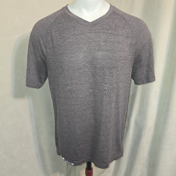 lululemon athletica Other - lululemon athletica | Shirts | Lululemon switchback Short Sleeve V-neck Men's XL